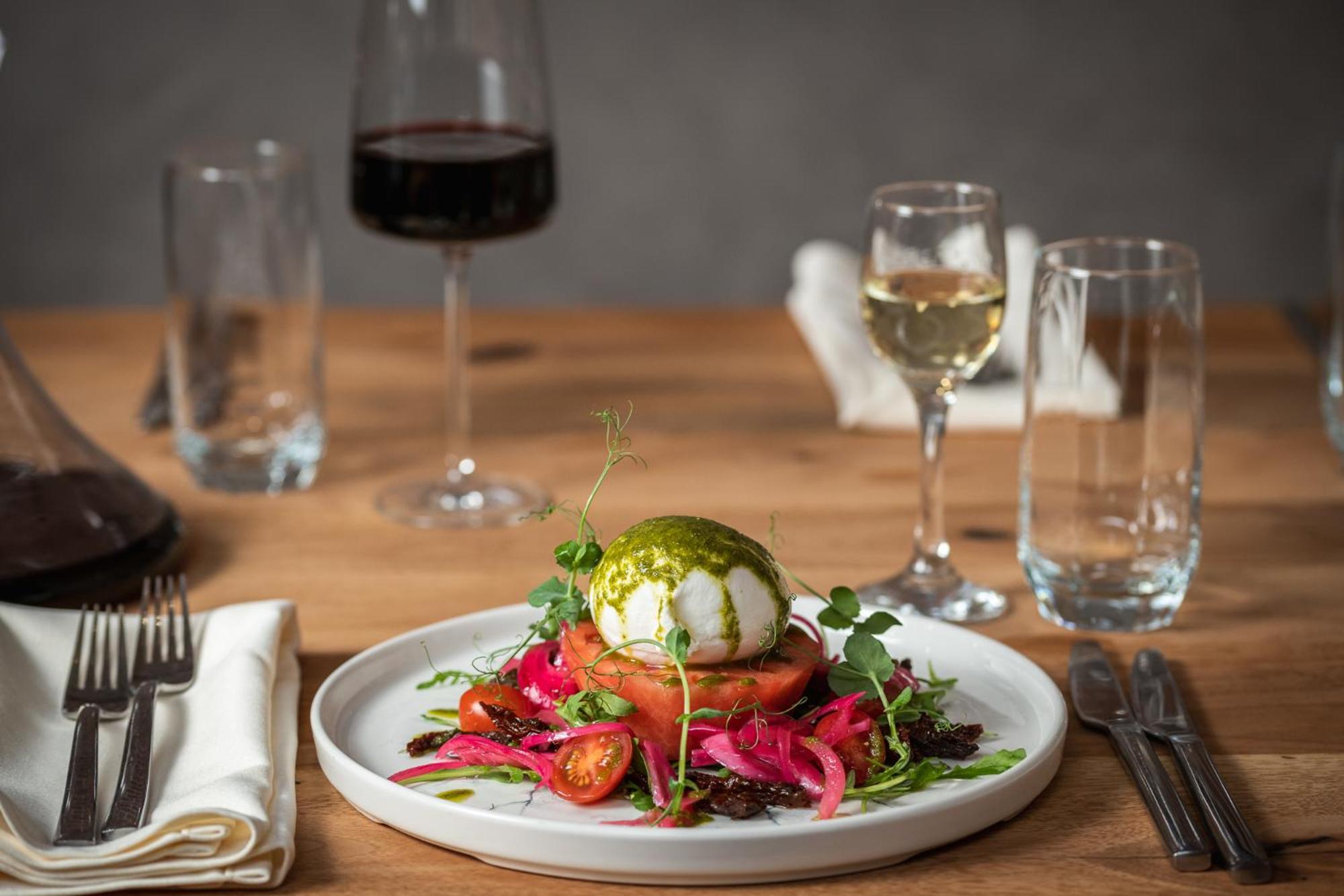 Santé SPA Hotel Velingrado Exterior foto A salad with a poached egg